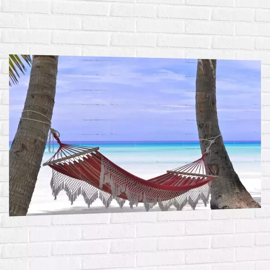 WallClassics Muursticker Rode Ibiza Hangmat op Tropisch Strand 120x80 cm Foto op Muursticker
