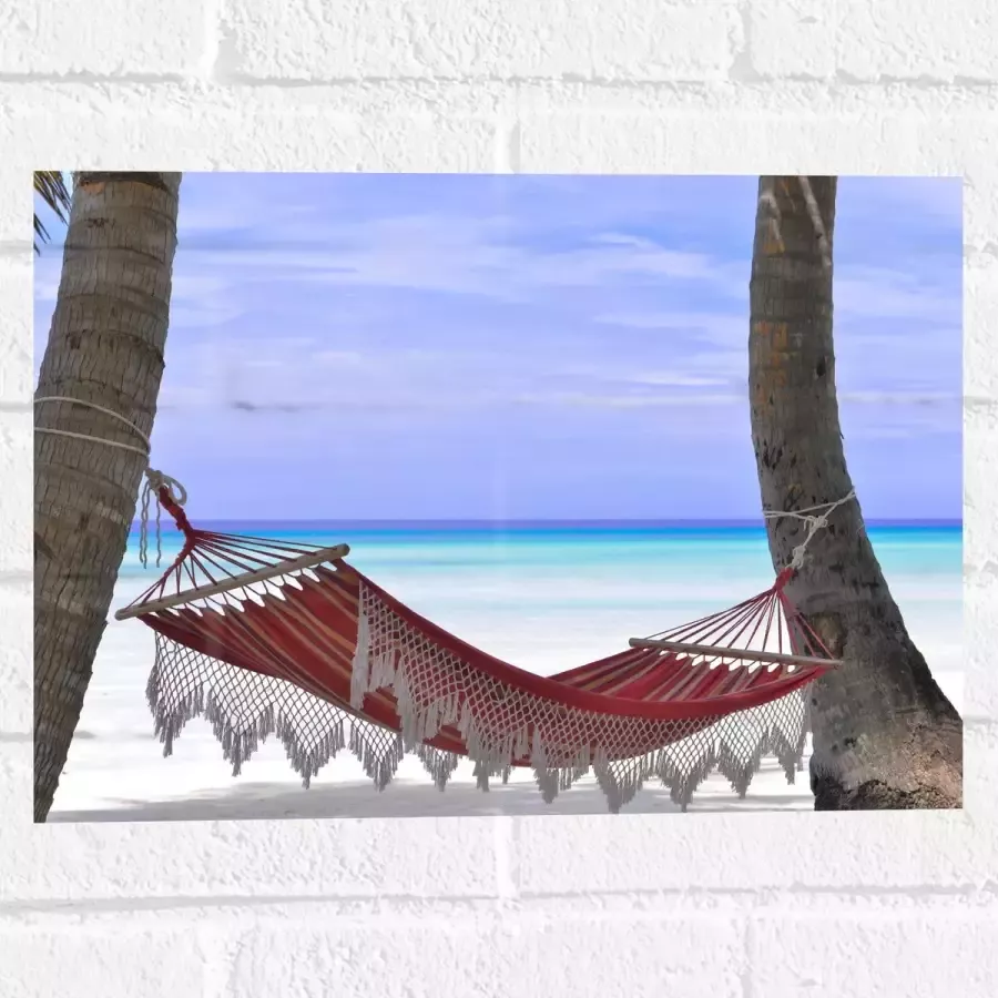 WallClassics Muursticker Rode Ibiza Hangmat op Tropisch Strand 40x30 cm Foto op Muursticker