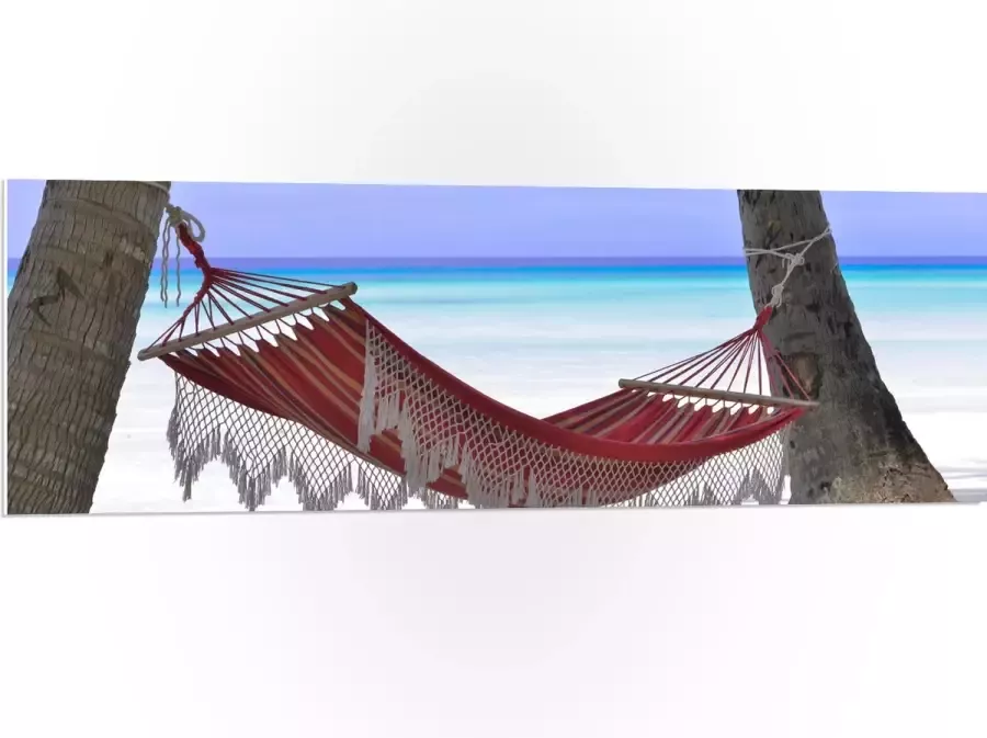 WallClassics PVC Schuimplaat- Rode Ibiza Hangmat op Tropisch Strand 120x40 cm Foto op PVC Schuimplaat