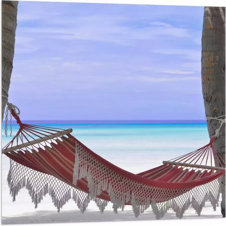 WallClassics Vlag Rode Ibiza Hangmat op Tropisch Strand 80x80 cm Foto op Polyester Vlag