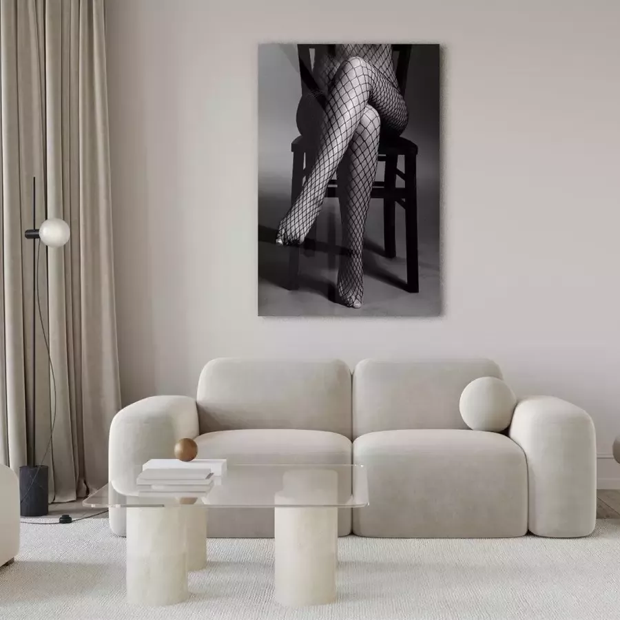 Walljar Glasschilderij Vrouw Woman On Chair Zwart wit 150 x 225 cm Acrylglas schilderij