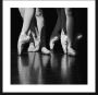 WANDKRAFT Schilderij dansen ballet Collectie Moves Forex met zwarte lijst 118x70cm - Thumbnail 2