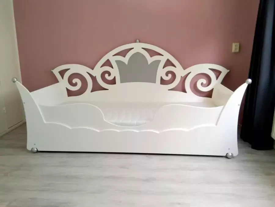 Wildkidzz.com Kinderbed bank AMALIA prinsessenbed WIT-GRIJS met matras