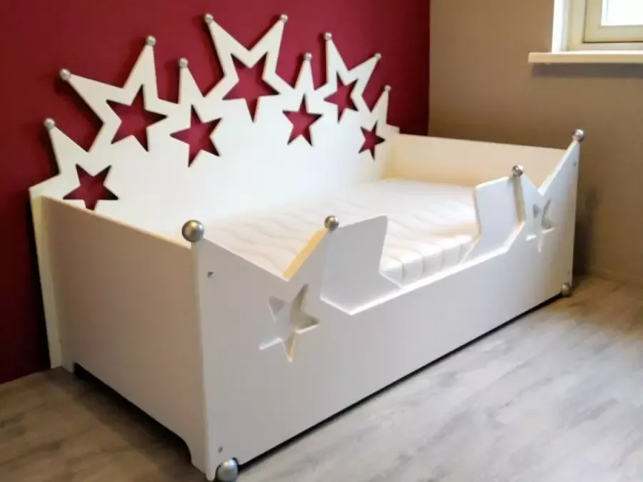 Wildkidzz.com Kinderbed bank CHARLEY sterrenbed 90x170 WIT met matras