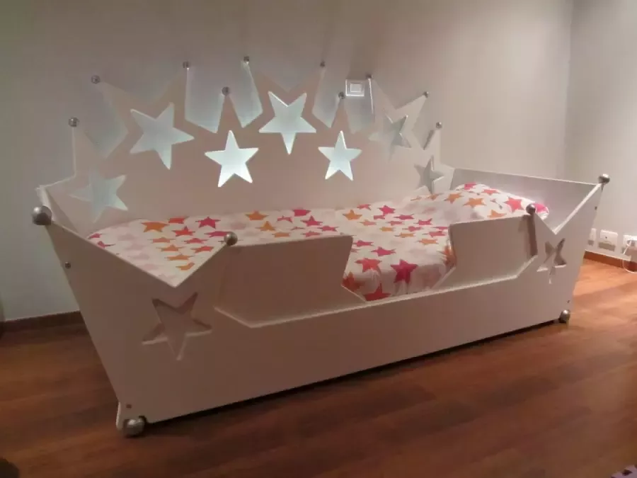 Wildkidzz.com Kinderbed van sterrenbed 90x200 cm met koudschuimmatras 16 cm dik!! ALL-IN AANBIEDING