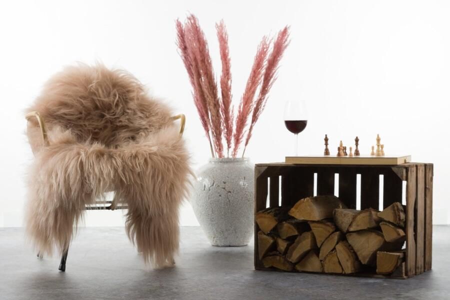 Wildlife Design Langharige beige schapenvacht Blonde IJslandse schaapsvacht Decoratief lichtbruin schapenvel Vacht stoel bank decoratief