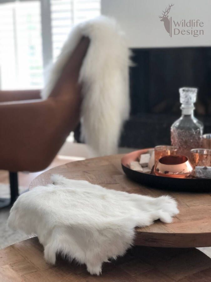 Wildlife Design Wit konijnenvachtje vachtje konijnenvel wit velletje tafel salontafel huidje dienblad