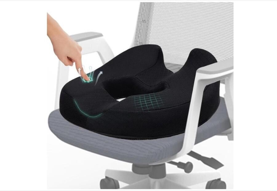 WNHB Memory Foam Donut Kussen tegen Stuitbeenpijn Ergonomisch Zitkussen voor Bureaustoel Auto en Gamingstoel Zwart 39x44x14 cm