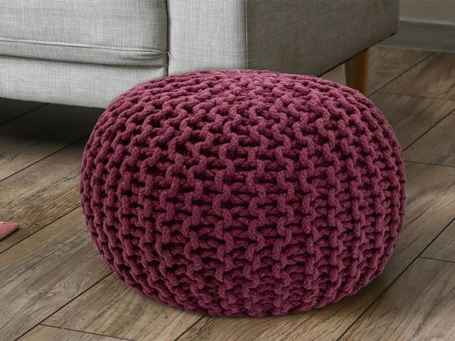 Wood Selections David Strickhocker Pouf bordeaux 100% gerecyclede katoen Ø 45 cm poef hocker Kruk hockers en poefen fluwelen poef
