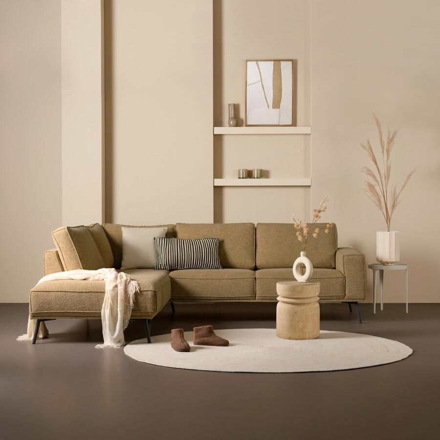 Woonexpress Hoekbank Alford Textiel Curry 260x85x208 cm Divan Links Zwarte Poten