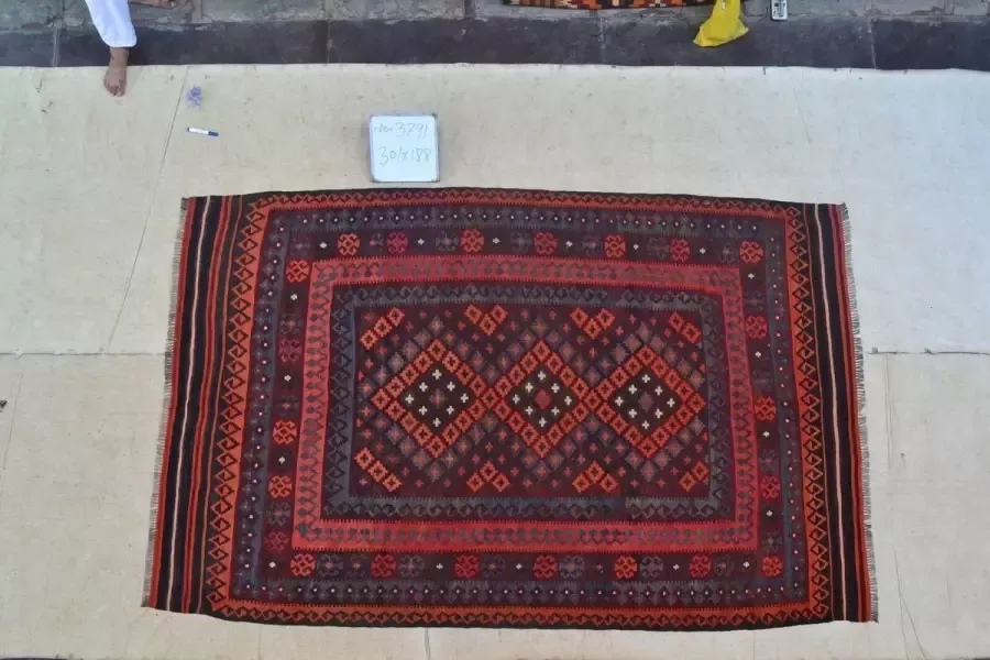 Zargar Rugs Kelim vloerkleed 188x301 Kelim tapijt Oosters vloerkleed 100% wol Handgeweven