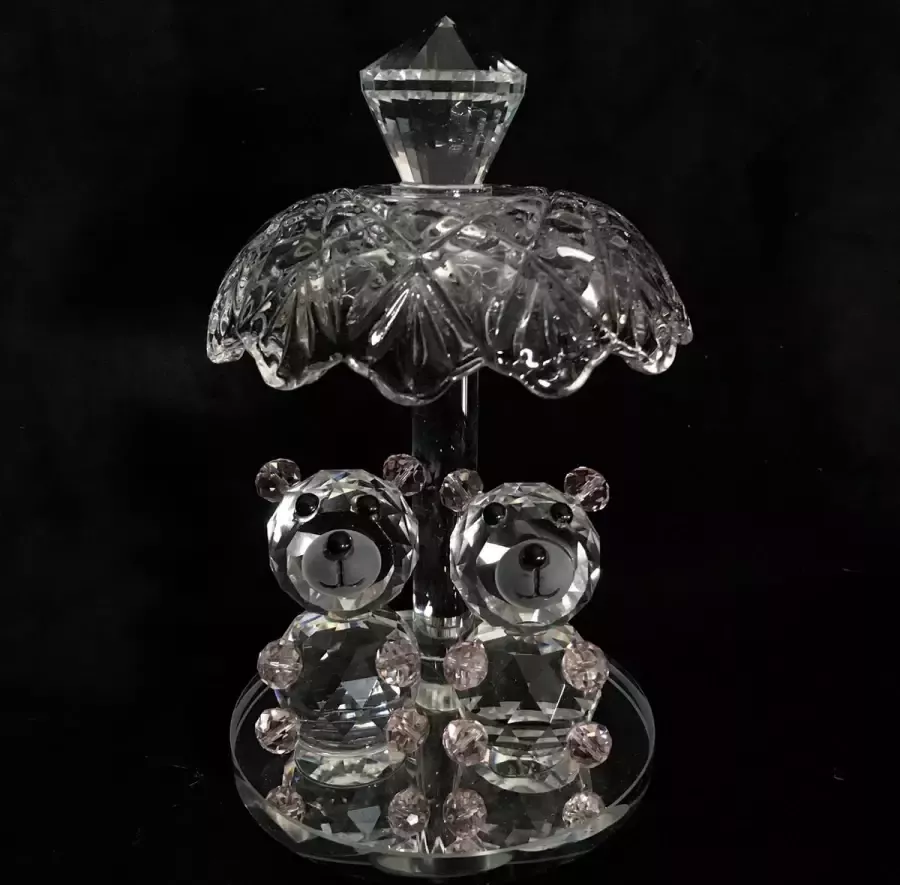 Zhu Kristal glas twee roze beertjes met kristal parasol 10x10x15cm .Perfect en exquise kristal glas ambachtelijk handgemaakt