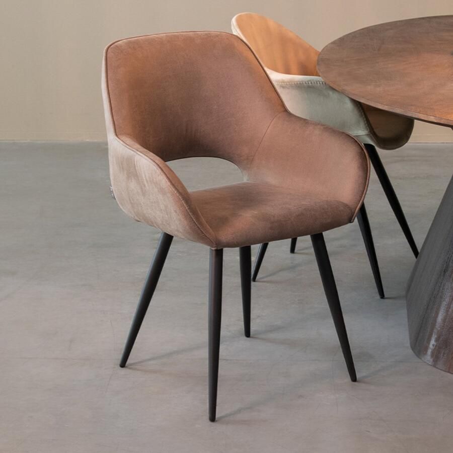 LABEL51 Fer Eetkamerstoel Bruin Stof Black Frame Stoel Normale eetkamerstoel Met Armleuning