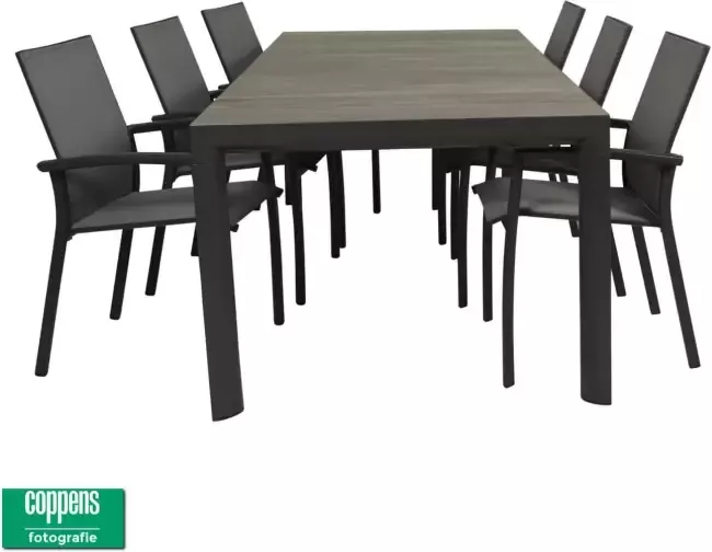Qopps Kings tuintafel met Tampa stapel tuinstoel