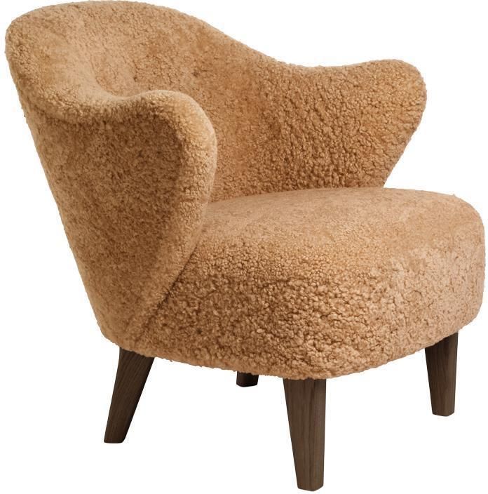 Audo Copenhagen Ingeborg fauteuil donker eiken Sheepskin Honey