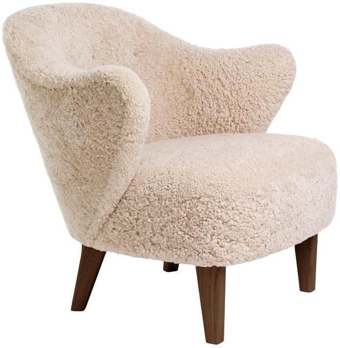 Audo Copenhagen Ingeborg fauteuil donker eiken Sheepskin Moonlight