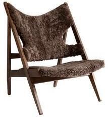 Audo Copenhagen Knitting fauteuil donker eiken Sheepskin Root