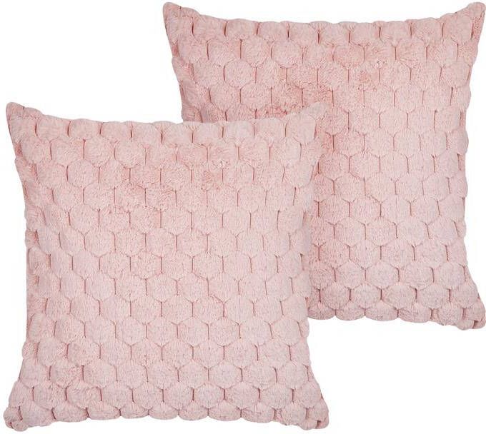 Beliani PURSLANE Set van 2 kussens Roze 43 x 43 cm Nepbont