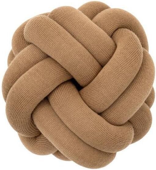 Design House Stockholm Knot kussen 30x30 Camel