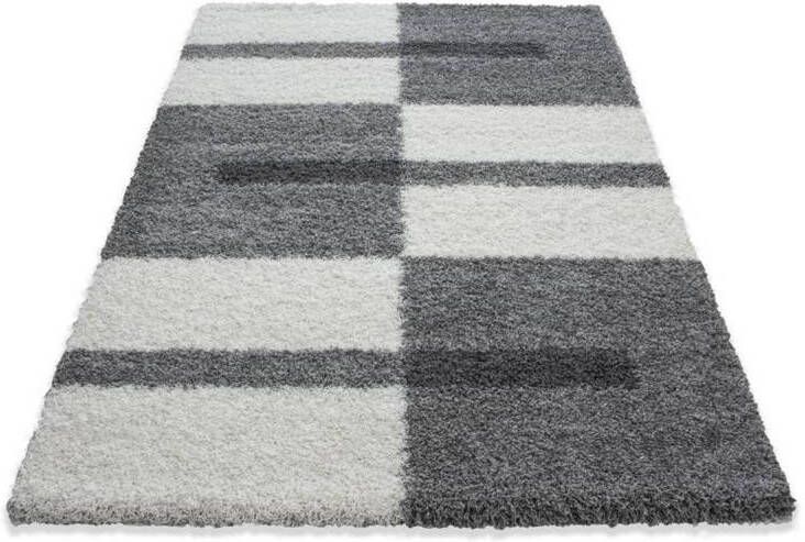 Flycarpets Hoogpolig shaggy vloerkleed Manhattan 080x150 CM Lichtgrijs 3 CM