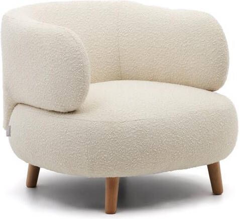Kave Home Luisa-fauteuil in witte schapenvacht met massief
