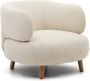 Kave Home Luisa-fauteuil in witte schapenvacht met massief beukenhouten poten - Thumbnail 1