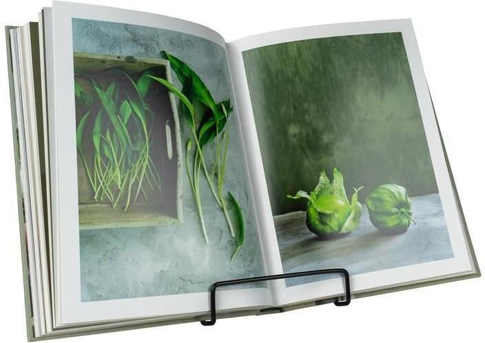 QUVIO Boekenstandaard metaal Zwart