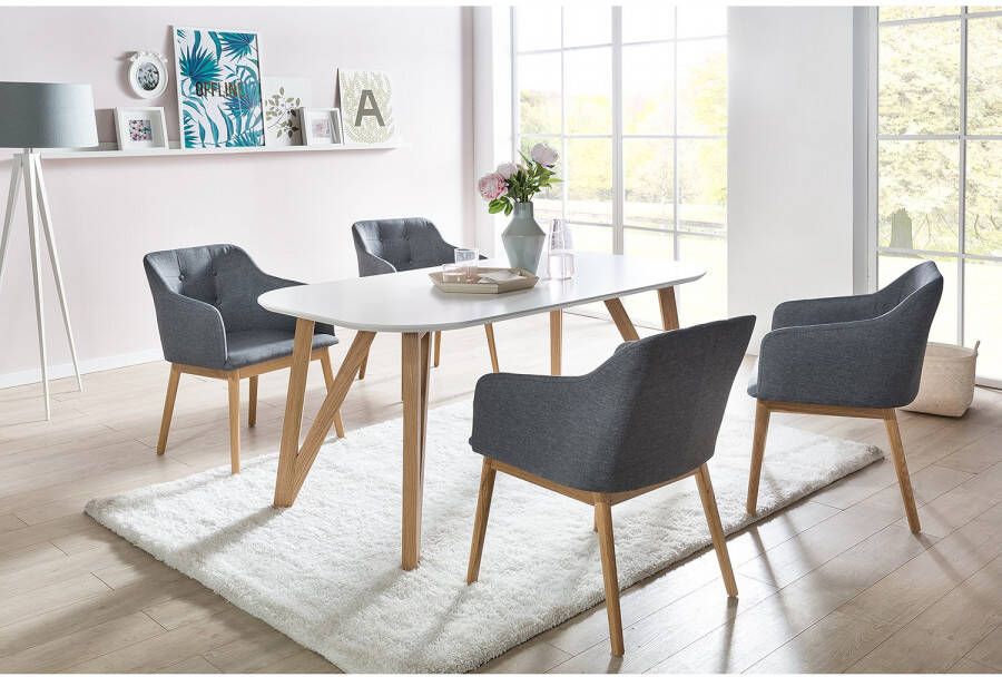 SalesFever Eettafel Solna Stijlvolle tafel voor je huis Massieve eikenhouten haarspeldpoten: natuurlijk designstatement