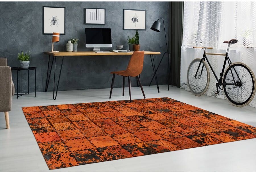ARTE ESPINA Vloerkleed Voila 100 handgenaaid vlakpolig tapijt in patchwork-ontwerp.