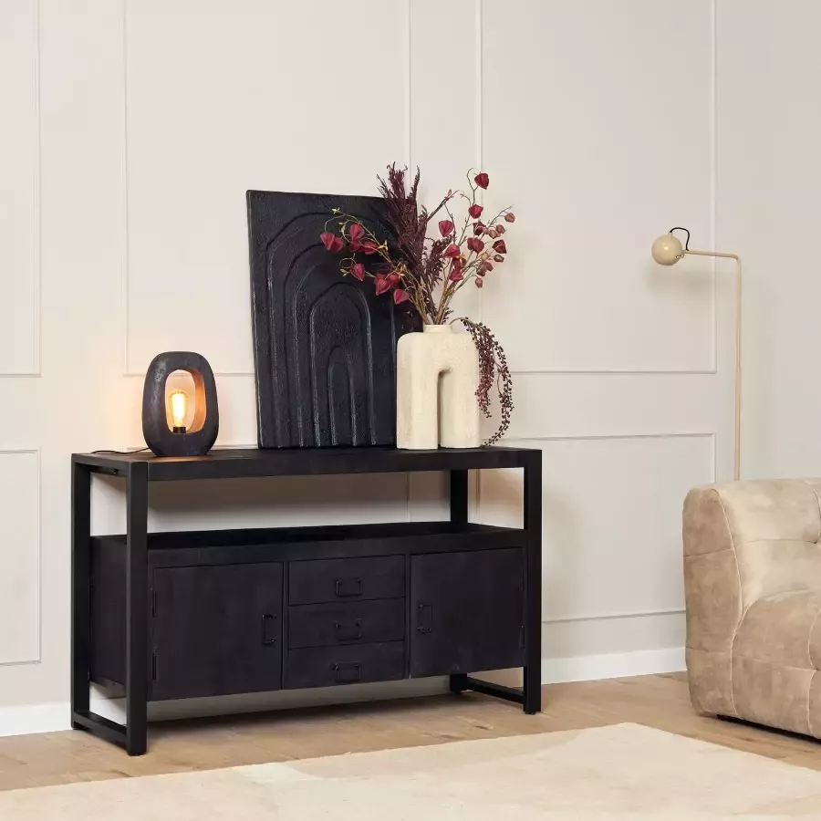Max Wonen Zwart dressoir Britt Black 135 cm Met lades en deuren