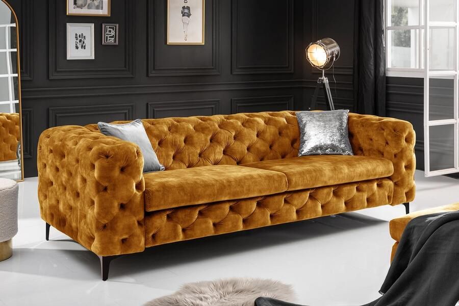 Invicta Interior Chesterfield Sofa MODERN BAROK 235cm mosterdgeel fluweel 3-zits bank spring core 44392