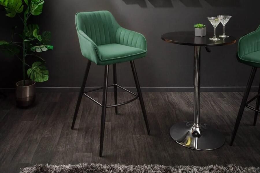 Invicta Interior Elegante barkruk TURIJN smaragdgroen fluweel met decoratieve gewatteerde barstoel met armleuning 40436
