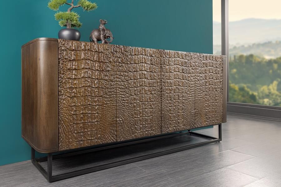 Invicta Interior Handgemaakt dressoir CROCO 180cm goudbruin mangohout met 3D houtsnijwerk massief zwart metaal 44648