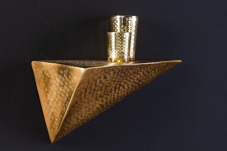 Invicta Interior Handgemaakte wandplank PYRAMID 40cm goud antiek metaal gehamerd design 44884