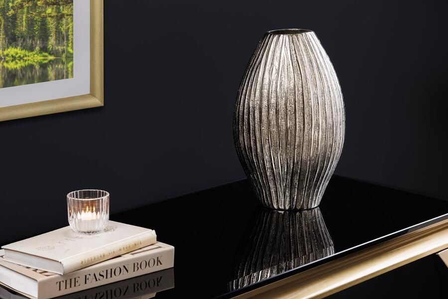 Invicta Interior Moderne vaas ELEGANCE 35cm Zilver Metaal Gehamerd Design 44839