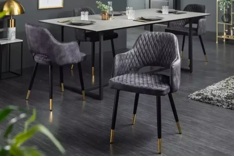 Invicta Interior Elegante stoel PARIS grijs fluweel decoratief quilten en gouden voetdoppen 40571