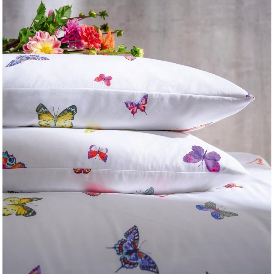 APELT Beddengoed Lucky Kleurige dansende vlinders modieuze statement in de slaapkamer