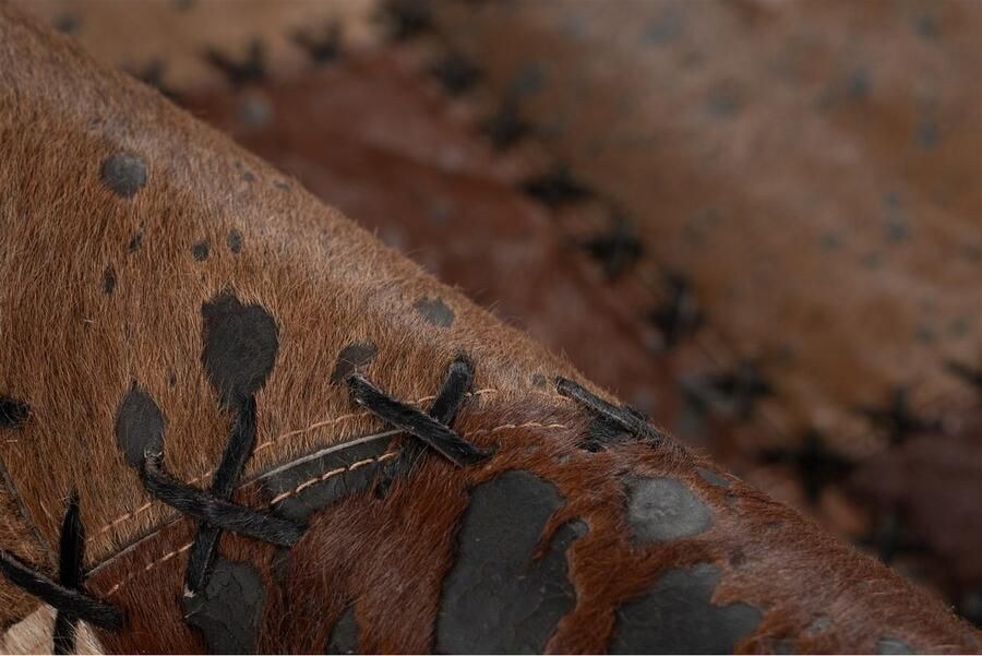 ARTE ESPINA Vloerkleed Voila 100 handgenaaid vlakpolig tapijt in patchwork-ontwerp.