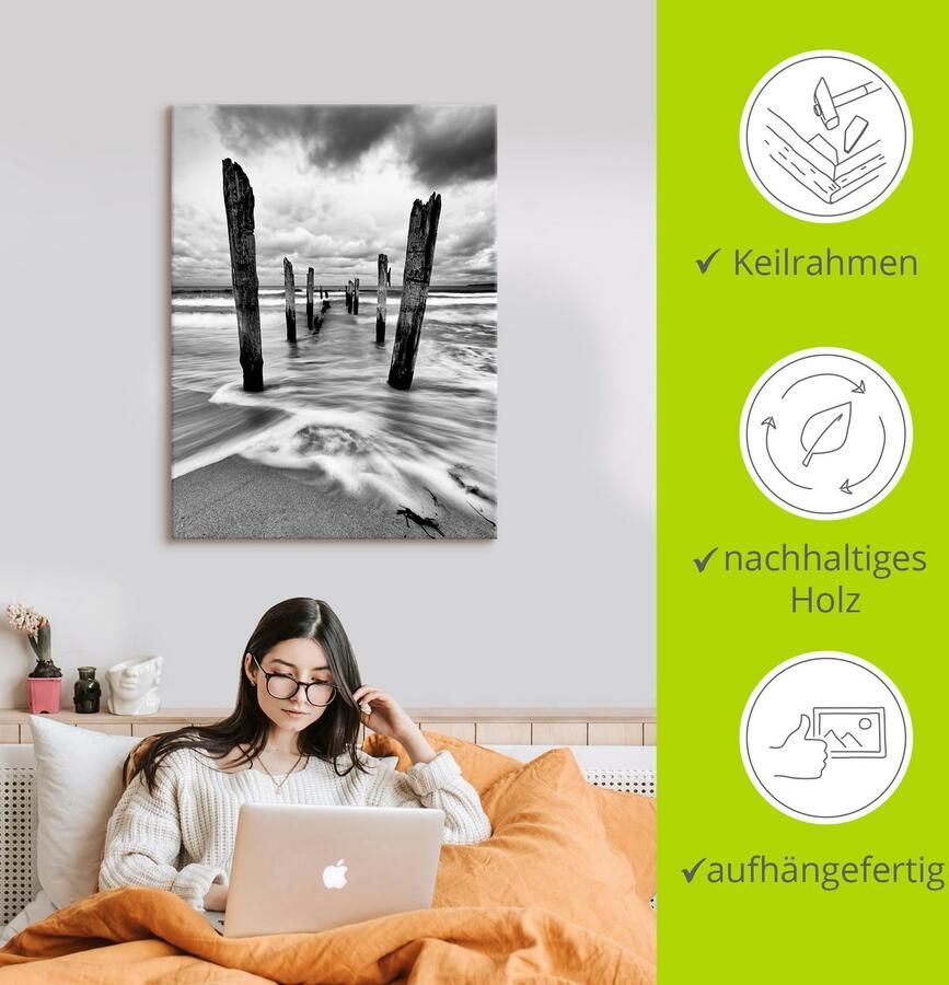 Artland Artprint Houten palen aan het Ostseestrand als artprint op linnen poster in verschillende formaten maten - Foto 2