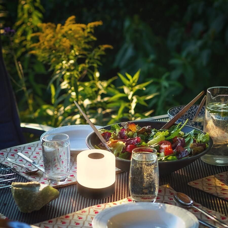 B.K.Licht Tafellamp voor buiten BK_TL1588 Accu LED tafellamp 3-niveau touchdimmer met USB 2.700 k 150 lm 2w ingebouwde batterij ip44 7x7 cm zwart (1 stuk)