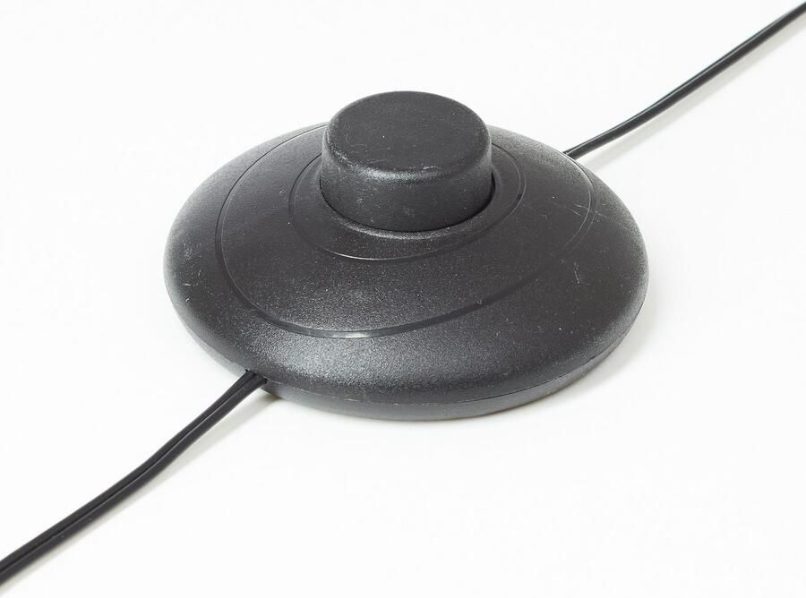 Brilliant Leuchten Led-staande lamp Visby LED vloerlamp 120 cm 2000 lm 3000 K metaal bamboe zwart natuur (1 stuk)