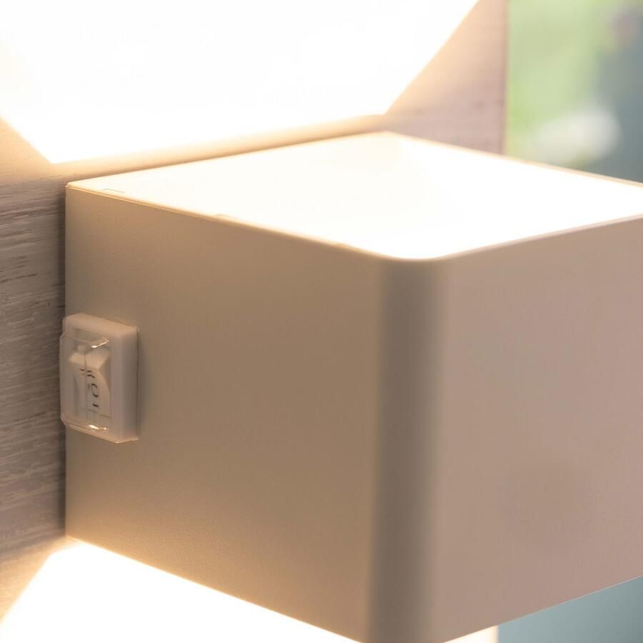 Brilliant Leuchten Wandlamp voor buiten Iseo draagbare acculamp incl. magnetische plaat Accu 300 lm 3000 K USB zwart mobiele buitenlamp wandlamp (1 stuk) - Foto 4