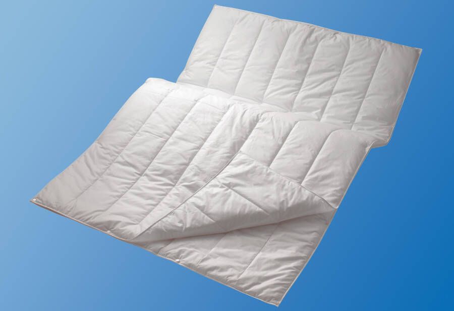 Centa-Star Synthetisch dekbed Sport Line met hoogwaardige merkvezelvulling "advansa active-microfiber" 4-seizoenen