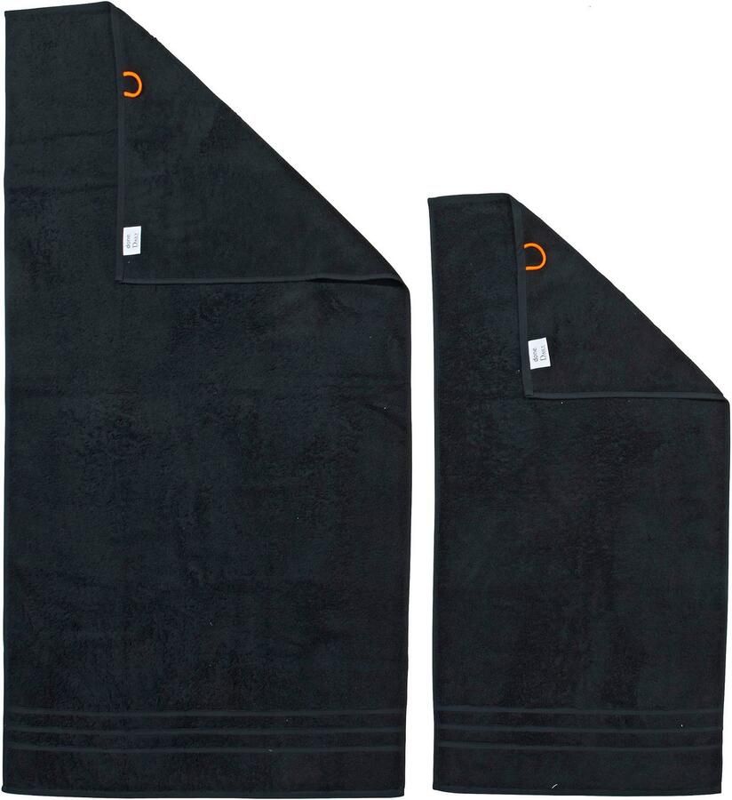 Done. Handdoekenset Daily uni 2x handdoeken (50x100 cm) & 2 douchehanddoeken (70x140 cm) (set 4 stuks)