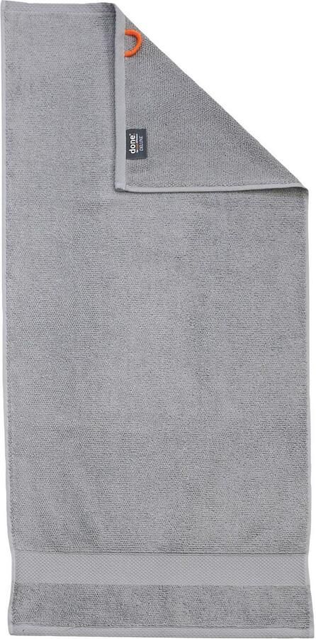 Done. Handdoekenset Deluxe 2x handdoeken (50x100 cm) 2x douchehanddoeken (70x140 cm) (set 4 stuks)