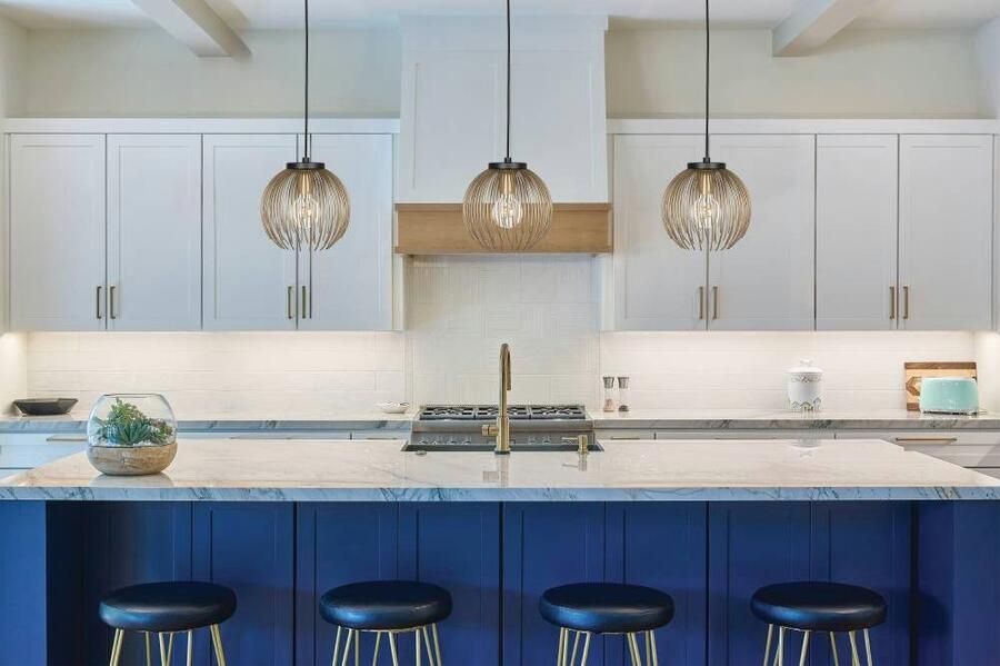 EGLO Hanglamp VENEZUELA hanglamp eettafellamp metaal zwart goud E27 Hanglamp eettafel hanglamp van metaal in zwart en goudkleur E27 (1 stuk) - Foto 5