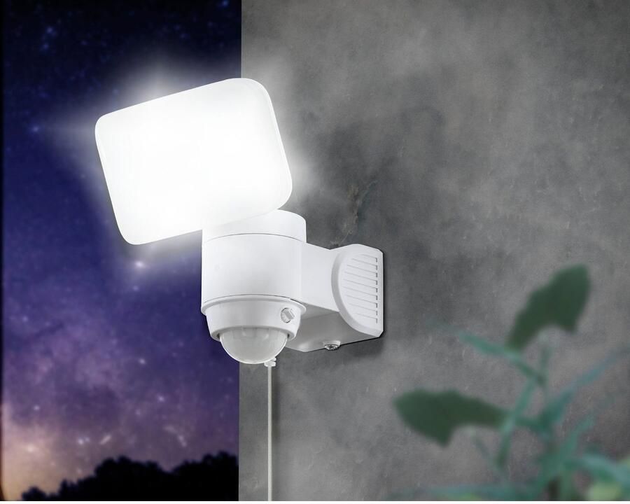 EGLO Wandlamp CASABAS Wandlampe Kunststoff IP44 Solar Außenlampe Terasse Lampe Plafondlamp in wit van kunststof 5W koudwit (1 stuk)