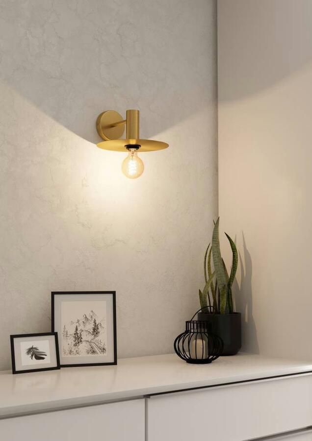 EGLO Wandlamp ESCANDELL Wandlamp ganglamp van metaal in geborsteld messing E27 fitting (1 stuk)