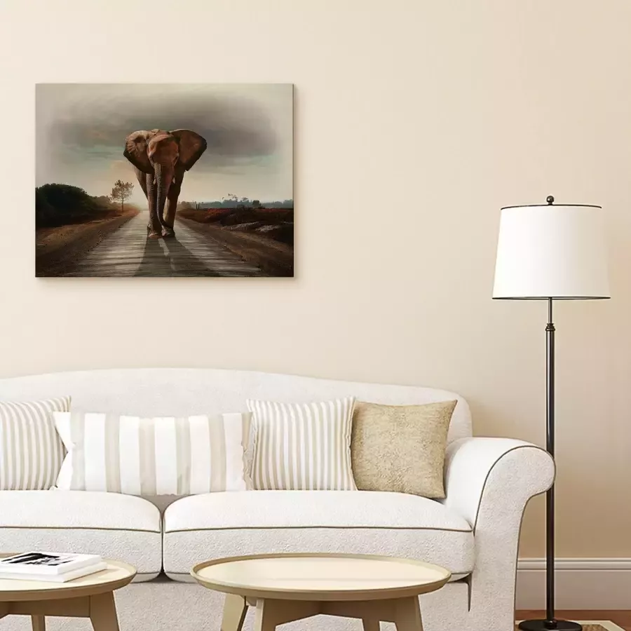 Artland Artprint op hout Een olifant loopt op de weg - Foto 1
