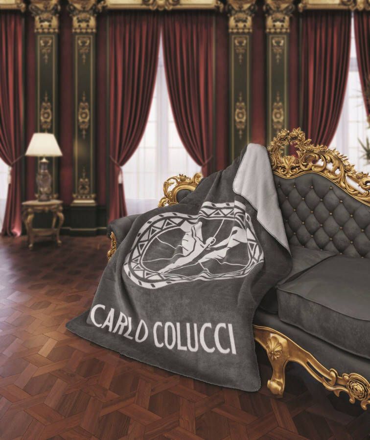 CARLO COLUCCI Deken Elisa Icarus-logo en logo-opschrift knuffeldeken